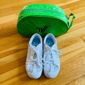 Varsity Last Pass Cheer Shoes Size Youth 2